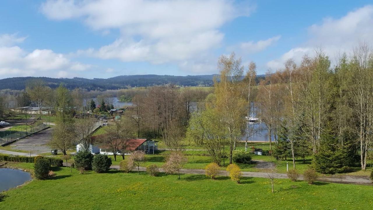 Apartmány Wellness Holiday Frymburk Esterno foto